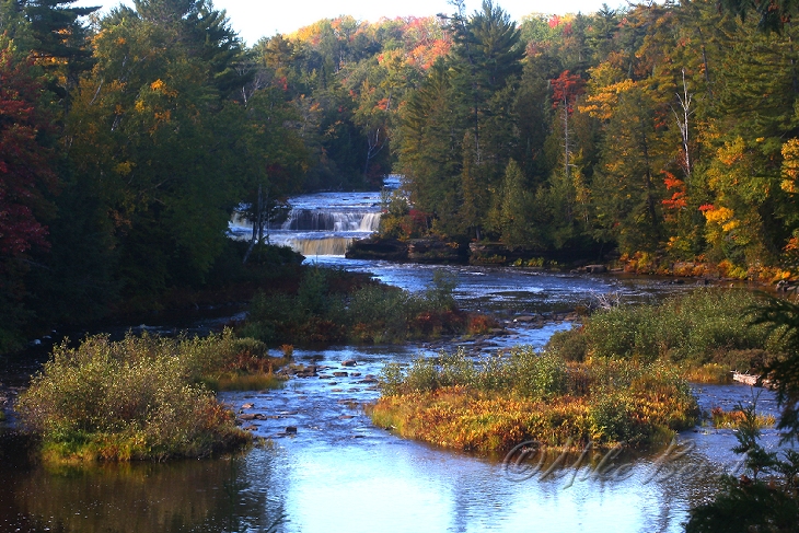  Victoria Creek 